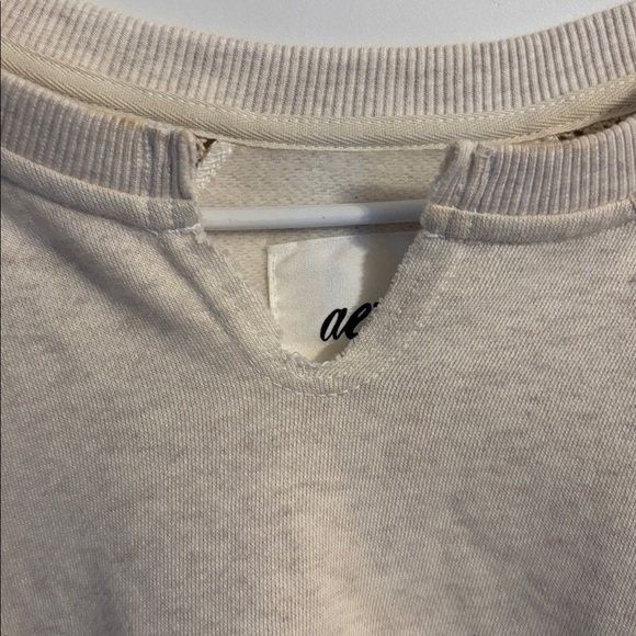 Aerie Hey Crochet Cream, Boho Sweatshirt NWOT Large - Picture 3 of 5